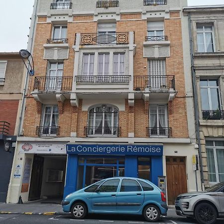 Ferienwohnung Chez Fifi - Hyper Centre A 200 M De La Cathedrale Reims Exterior foto